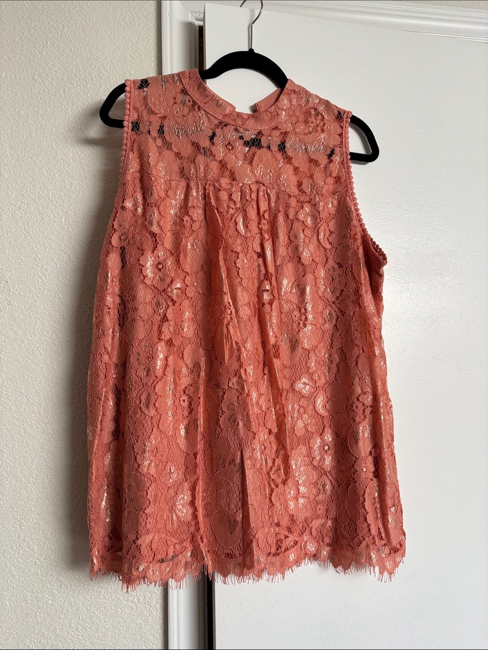Sleeveless Coral Lace High-Neck Camisole